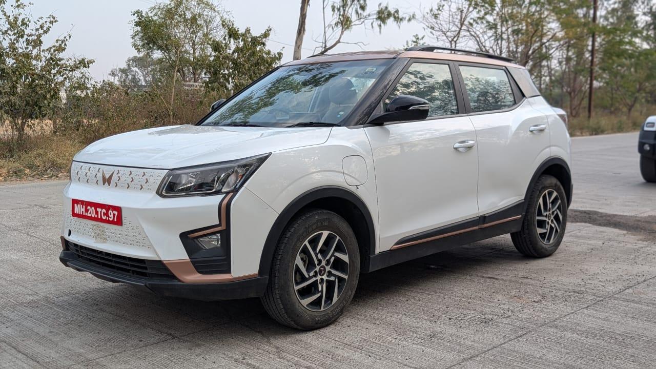 2024 महिंद्रा XUV400 EL Pro DT 34.5 kWh 2024 महिंद्रा XUV400 EL Pro DT 34.5 kWh