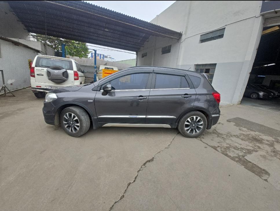 यूज़्ड 2018 मारुति सुजुकी एस-क्रॉस, Gandhimaanagar, Coimbatore 1 यूज़्ड 2018 मारुति सुजुकी एस-क्रॉस, Gandhimaanagar, Coimbatore 1