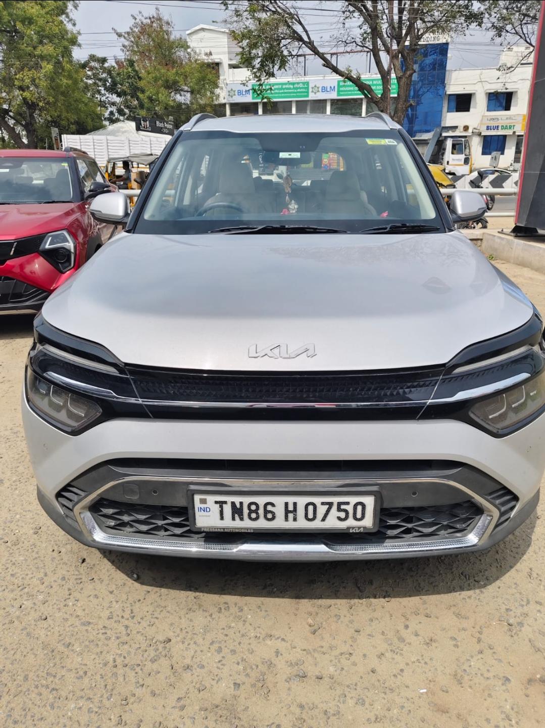 2022 किया कैरेंस Luxury 1.5 Diesel 7 STR 2022 किया कैरेंस Luxury 1.5 Diesel 7 STR