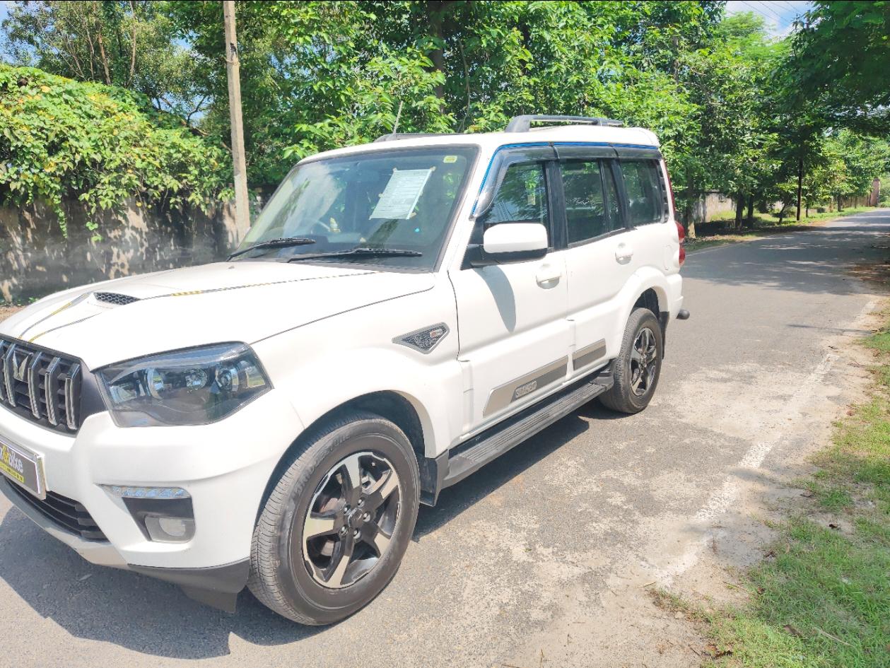 2024 महिंद्रा स्कॉर्पियो क्लासिक S11 CC 7 Seater 2024 महिंद्रा स्कॉर्पियो क्लासिक S11 CC 7 Seater