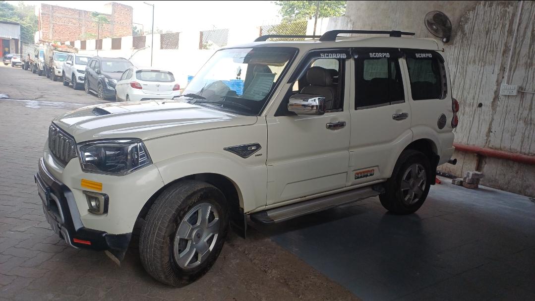 2019 महिंद्रा स्कॉर्पियो S5 2WD BS IV 2019 महिंद्रा स्कॉर्पियो S5 2WD BS IV