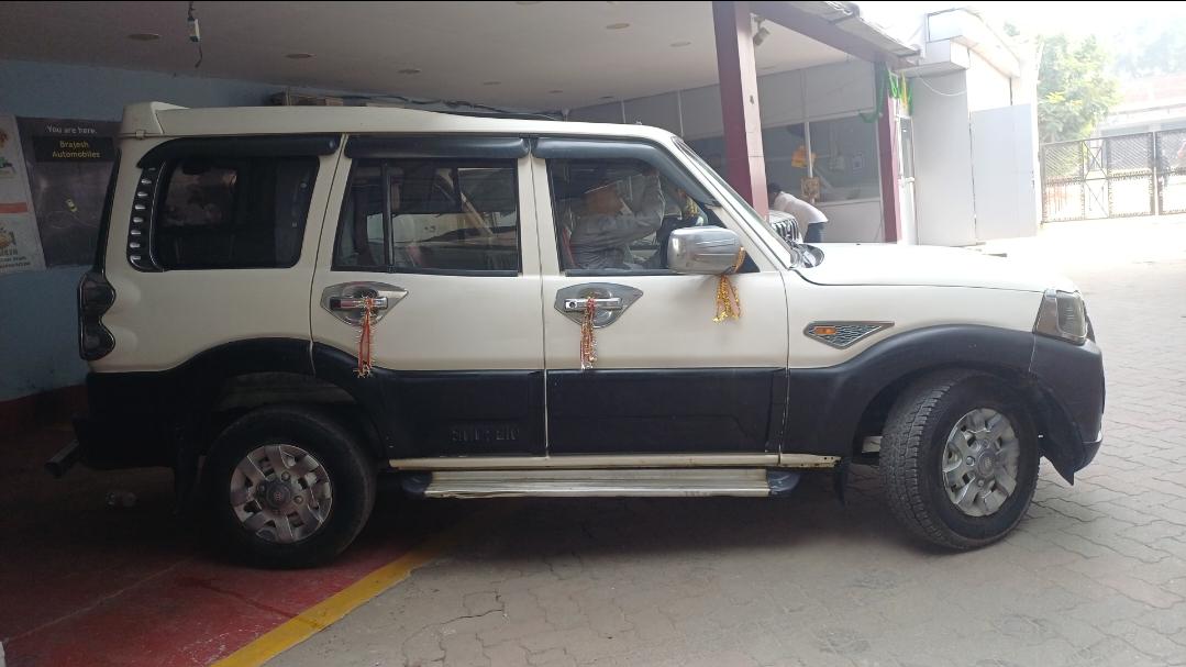 यूज़्ड 2016 महिंद्रा स्कॉर्पियो, Bhatta Bazar, Purnia 5 यूज़्ड 2016 महिंद्रा स्कॉर्पियो, Bhatta Bazar, Purnia 5