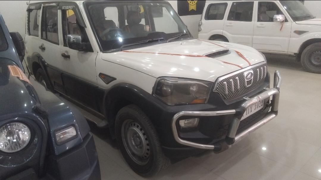 यूज़्ड 2015 महिंद्रा स्कॉर्पियो, Bhatta Bazar, Purnia 6 यूज़्ड 2015 महिंद्रा स्कॉर्पियो, Bhatta Bazar, Purnia 6