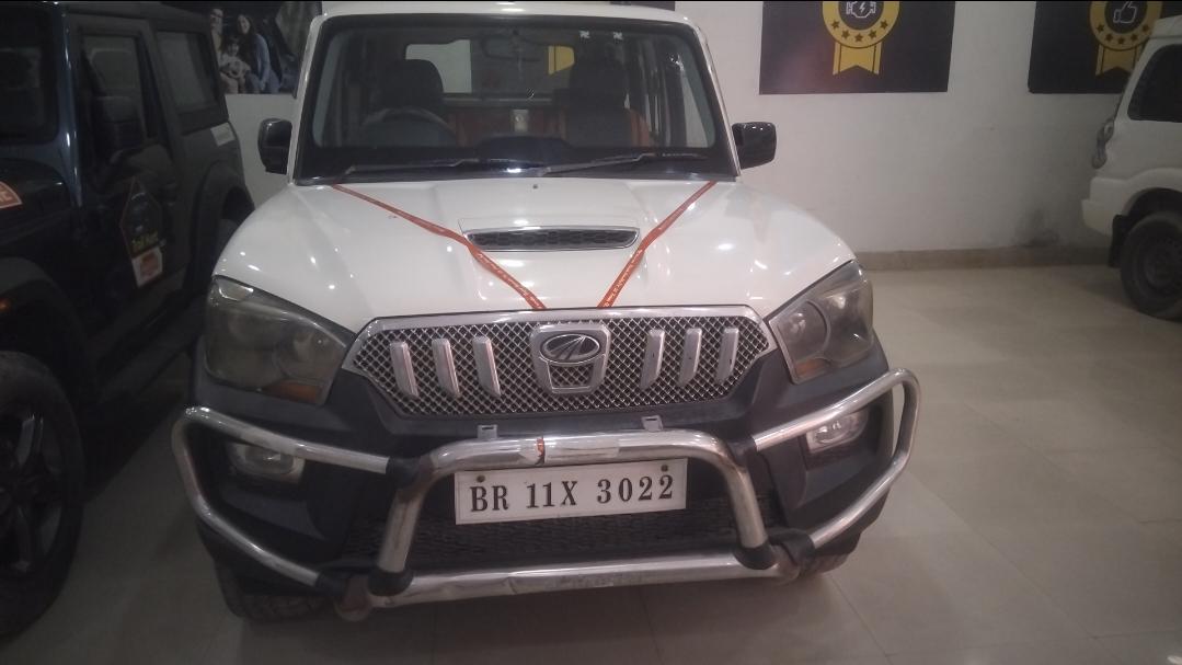 यूज़्ड 2015 महिंद्रा स्कॉर्पियो, Bhatta Bazar, Purnia 7 यूज़्ड 2015 महिंद्रा स्कॉर्पियो, Bhatta Bazar, Purnia 7