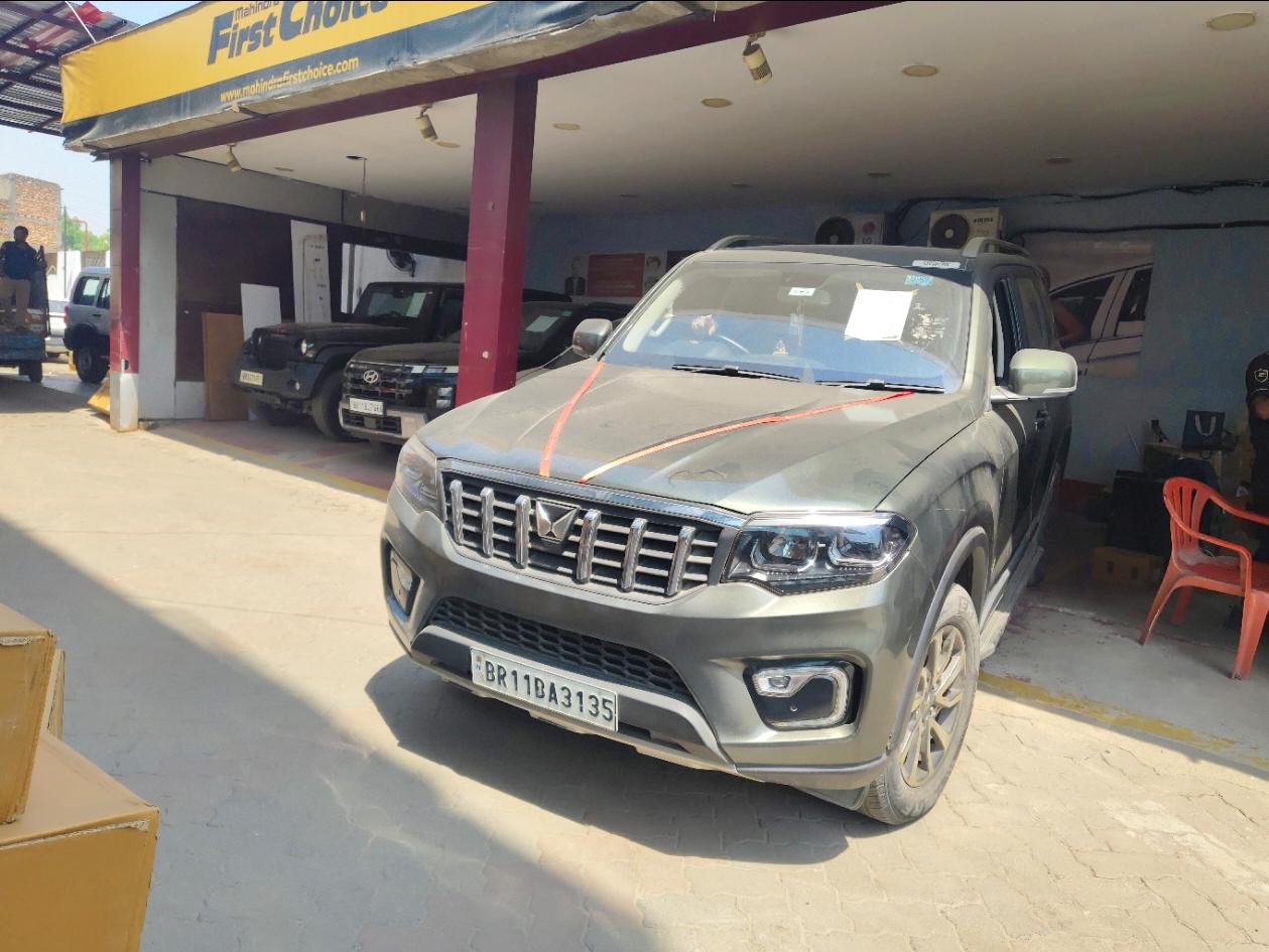 2022 महिंद्रा स्कॉर्पियो-N Z8 7 STR AT Petrol 2022 महिंद्रा स्कॉर्पियो-N Z8 7 STR AT Petrol