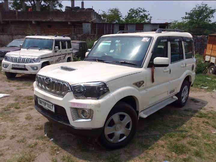 2018 महिंद्रा स्कॉर्पियो S5 2WD BS IV 2018 महिंद्रा स्कॉर्पियो S5 2WD BS IV