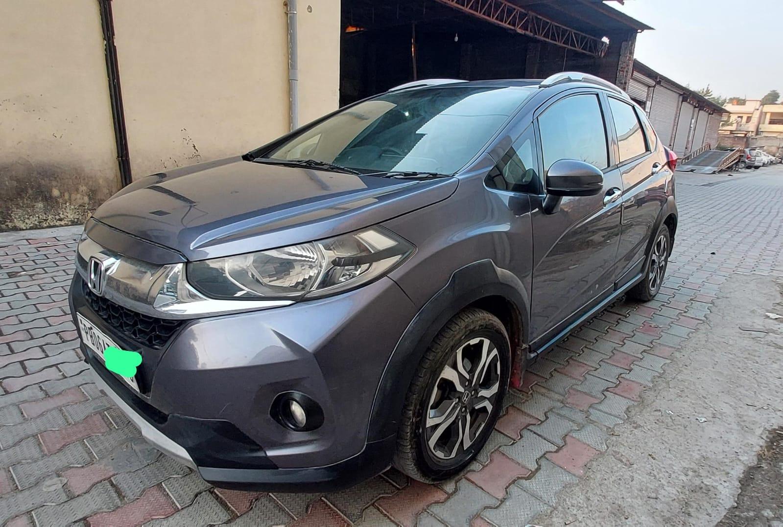 2018 होंडा सिटी VX MT Diesel BS IV 2018 होंडा सिटी VX MT Diesel BS IV