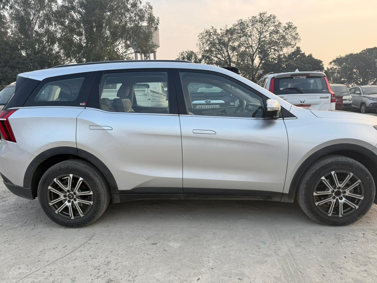 यूज़्ड 2021 महिंद्रा एक्सयूवी700, Abrol Nagar Pathankot, Pathankot 5 यूज़्ड 2021 महिंद्रा एक्सयूवी700, Abrol Nagar Pathankot, Pathankot 5