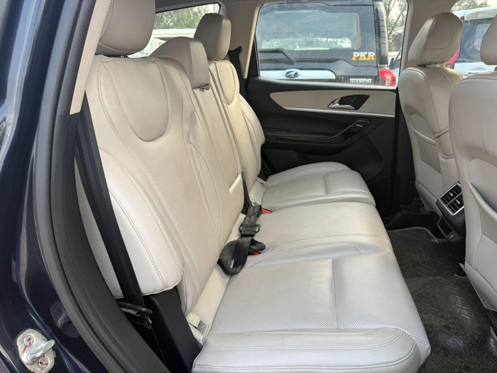 यूज़्ड 2023 महिंद्रा एक्सयूवी700, Abrol Nagar Pathankot, Pathankot 14 यूज़्ड 2023 महिंद्रा एक्सयूवी700, Abrol Nagar Pathankot, Pathankot 14