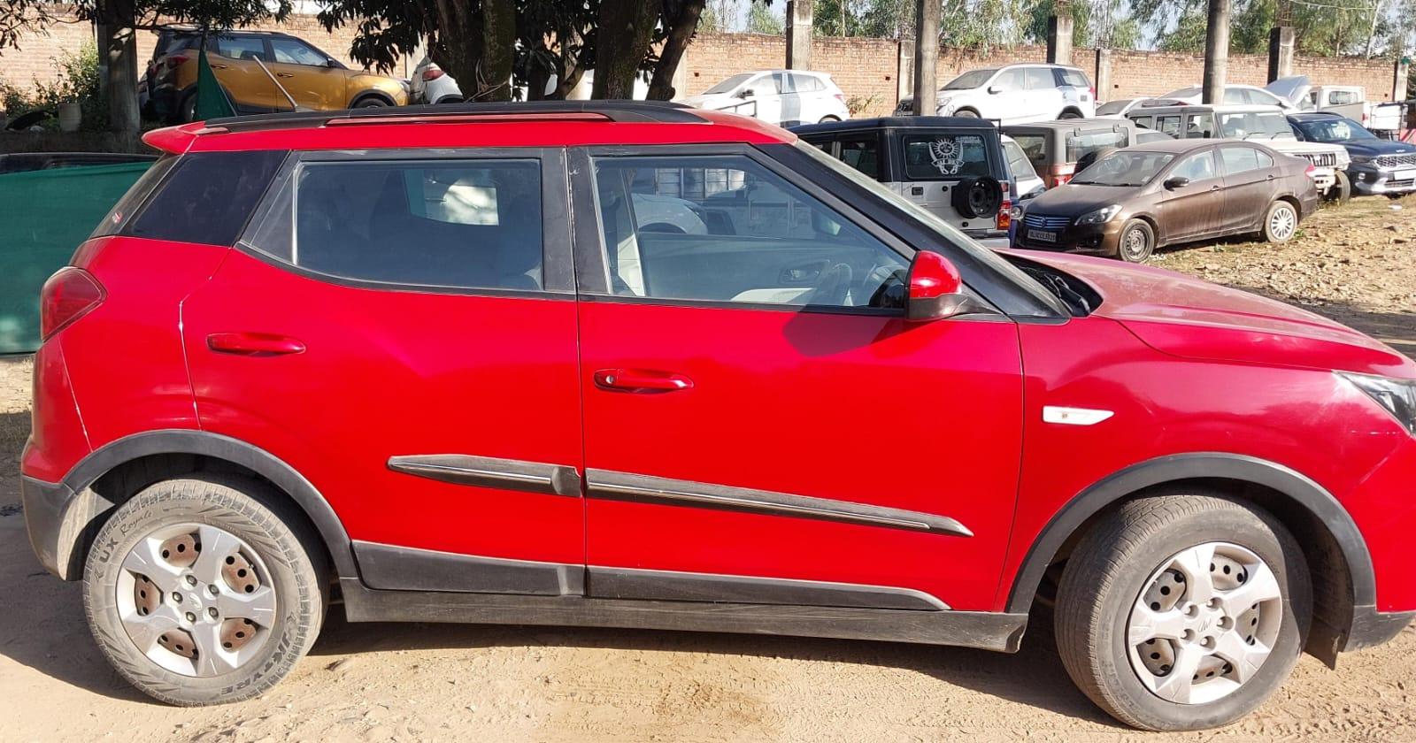 यूज़्ड 2020 महिंद्रा एक्सयूवी300, Abrol Nagar Pathankot, Pathankot 4 यूज़्ड 2020 महिंद्रा एक्सयूवी300, Abrol Nagar Pathankot, Pathankot 4