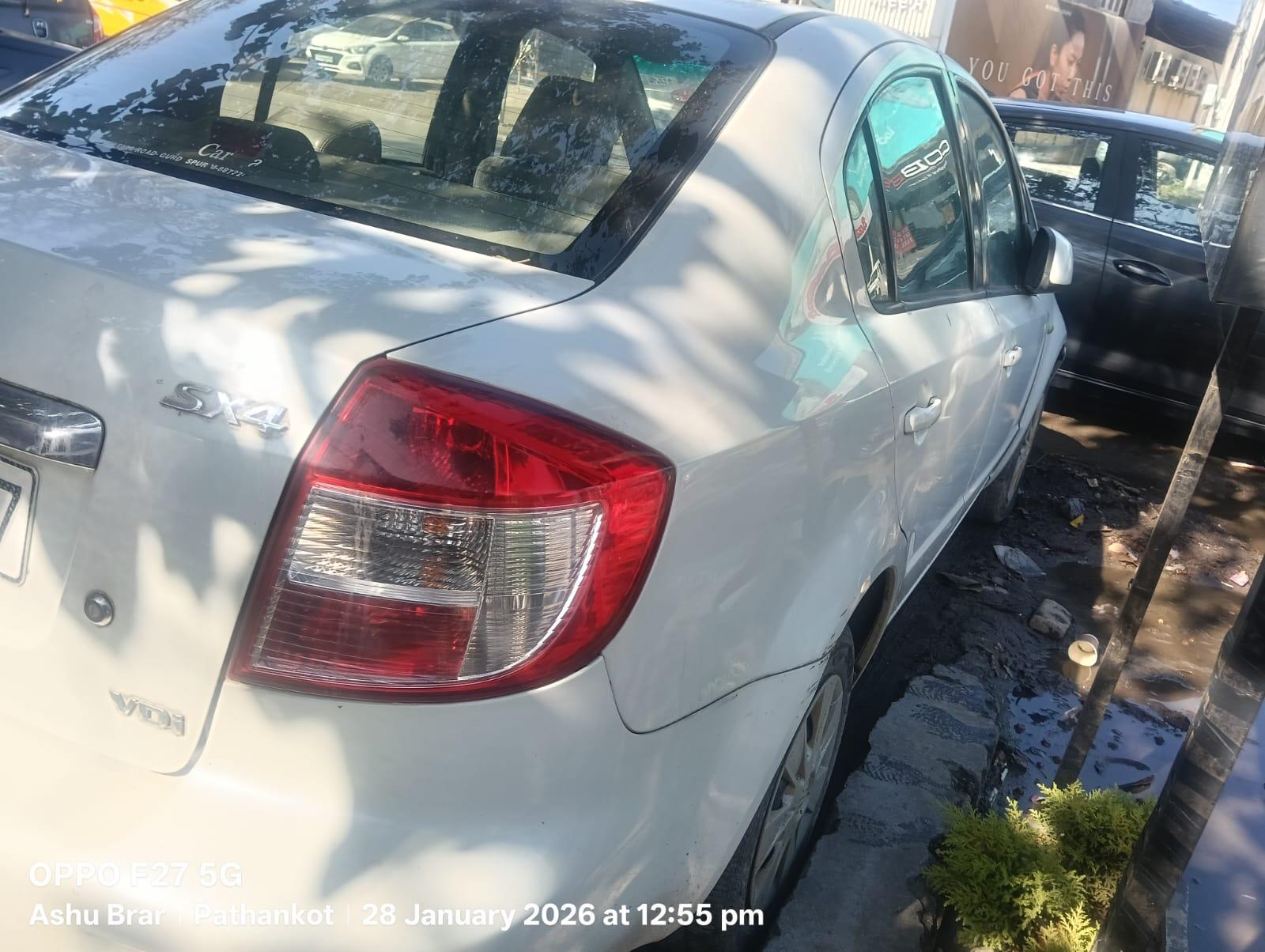 यूज़्ड 2011 मारुति सुजुकी एसएक्स4, Abrol Nagar Pathankot, Pathankot 4 यूज़्ड 2011 मारुति सुजुकी एसएक्स4, Abrol Nagar Pathankot, Pathankot 4