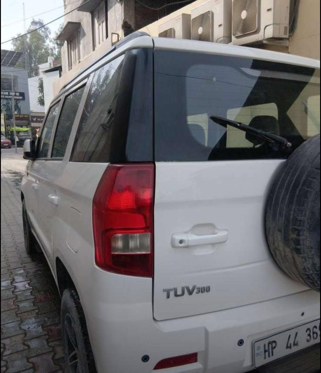 यूज़्ड 2018 महिंद्रा टीयूवी300, Abrol Nagar Pathankot, Pathankot 2 यूज़्ड 2018 महिंद्रा टीयूवी300, Abrol Nagar Pathankot, Pathankot 2