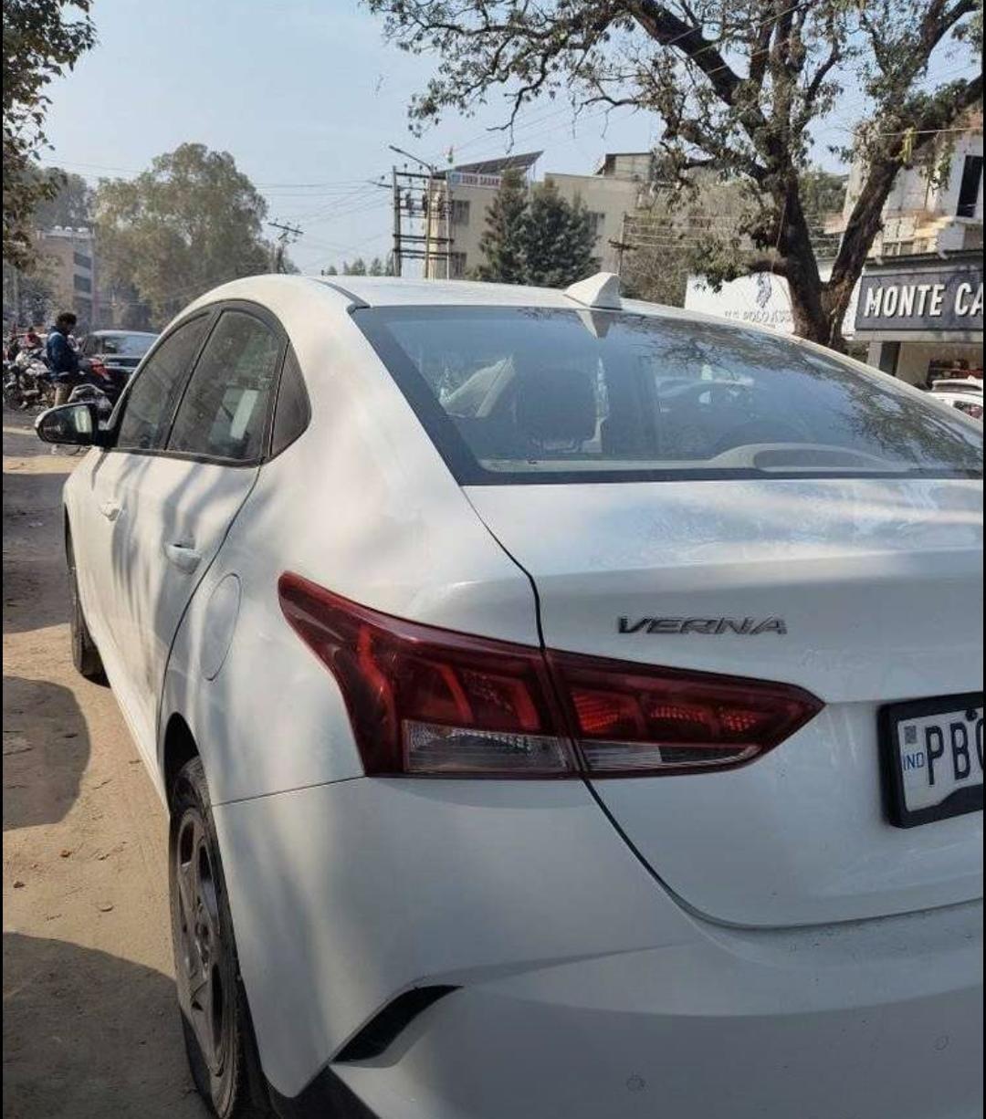 यूज़्ड 2021 ह्युंडई वरना, Abrol Nagar Pathankot, Pathankot 1 यूज़्ड 2021 ह्युंडई वरना, Abrol Nagar Pathankot, Pathankot 1