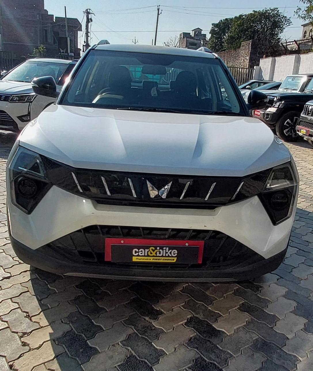 2024 महिंद्रा एक्सयूवी 3XO AX5L 1.2 TGDi 2024 महिंद्रा एक्सयूवी 3XO AX5L 1.2 TGDi