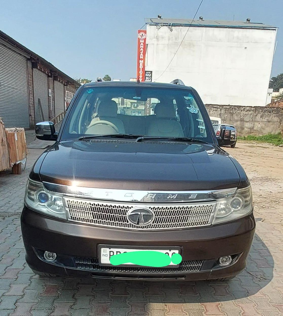 2013 टाटा सफारी स्टॉर्म VX Refreshed 4x2 (400 NM) 2013 टाटा सफारी स्टॉर्म VX Refreshed 4x2 (400 NM)