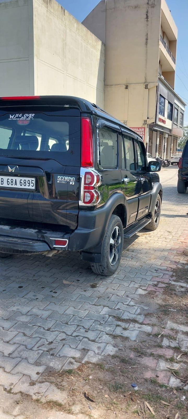 यूज़्ड 2025 महिंद्रा स्कॉर्पियो क्लासिक, Abrol Nagar Pathankot, Pathankot 4 यूज़्ड 2025 महिंद्रा स्कॉर्पियो क्लासिक, Abrol Nagar Pathankot, Pathankot 4