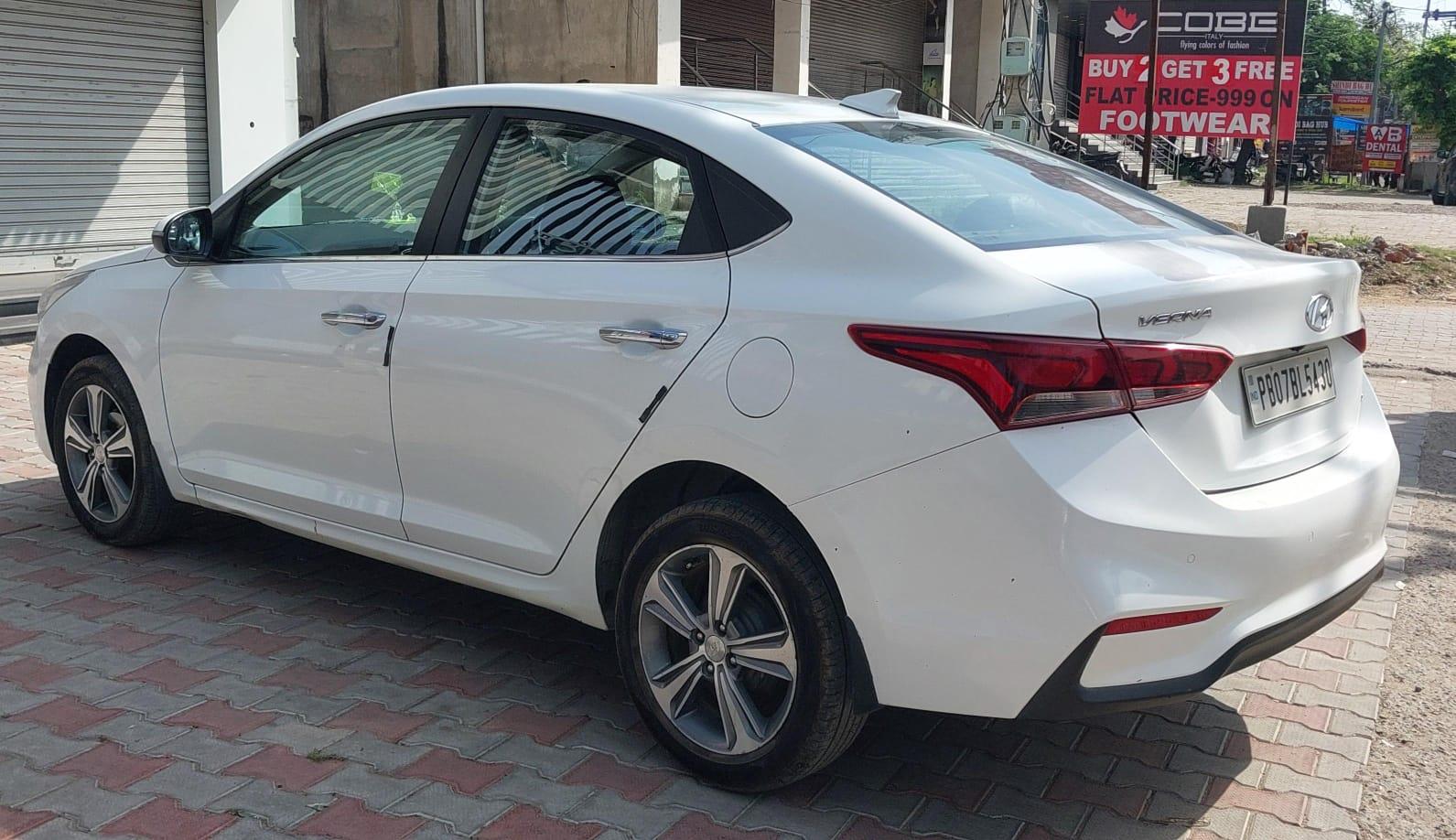 यूज़्ड 2017 ह्युंडई वरना, Abrol Nagar Pathankot, Pathankot 2 यूज़्ड 2017 ह्युंडई वरना, Abrol Nagar Pathankot, Pathankot 2