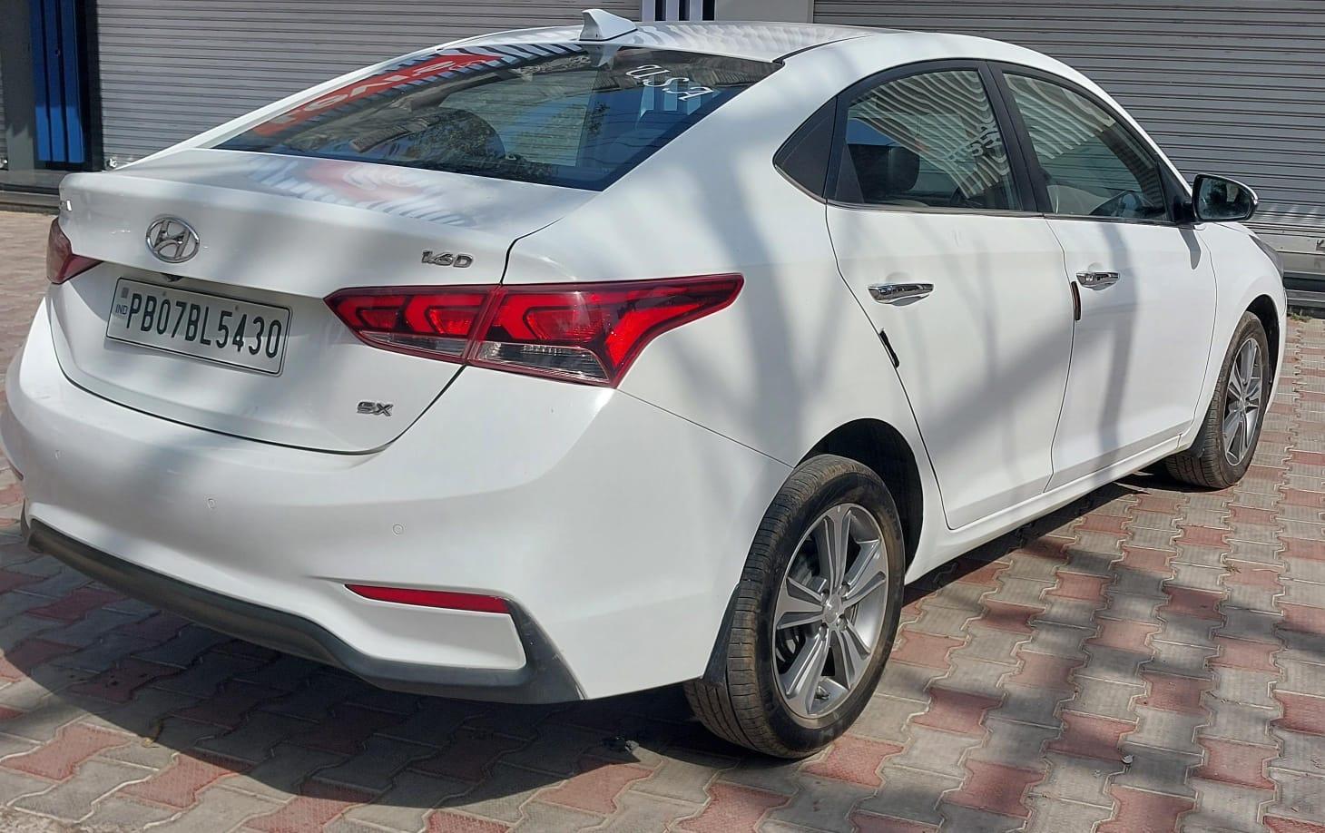 यूज़्ड 2017 ह्युंडई वरना, Abrol Nagar Pathankot, Pathankot 4 यूज़्ड 2017 ह्युंडई वरना, Abrol Nagar Pathankot, Pathankot 4