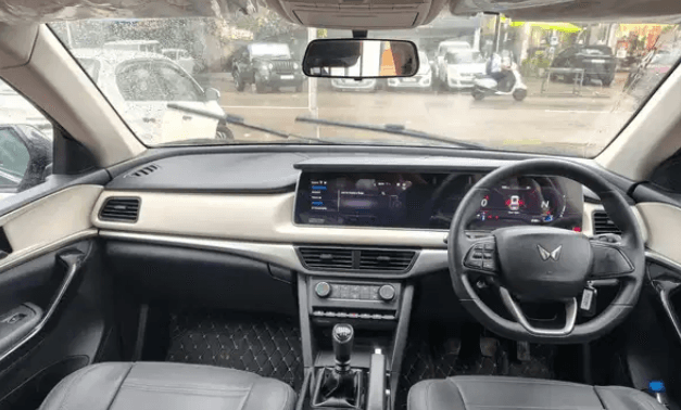 यूज़्ड 2022 महिंद्रा एक्सयूवी700, Abrol Nagar Pathankot, Pathankot 9 यूज़्ड 2022 महिंद्रा एक्सयूवी700, Abrol Nagar Pathankot, Pathankot 9