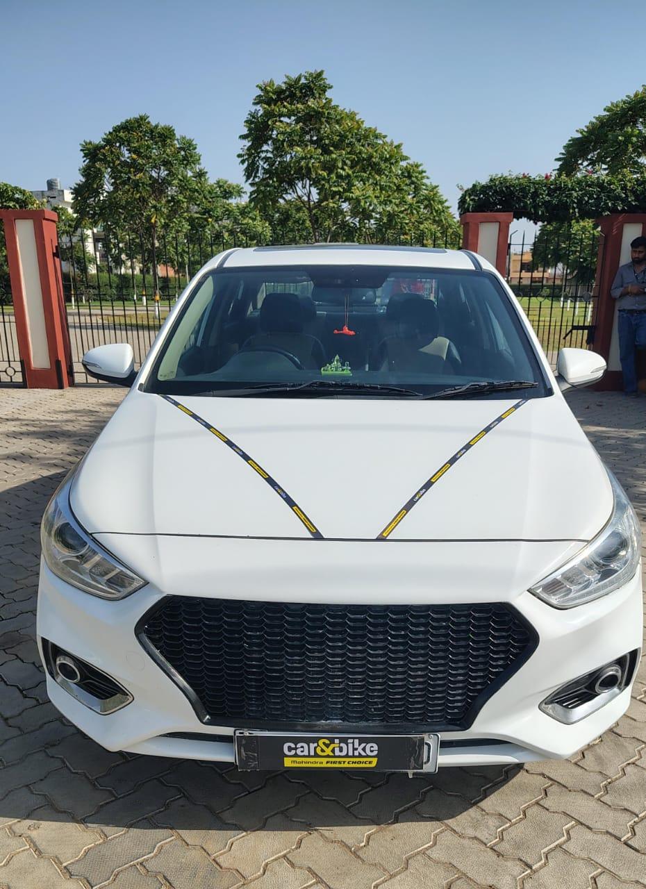 2017 ह्युंडई वरना 1.6 CRDi SX MT 2017 ह्युंडई वरना 1.6 CRDi SX MT