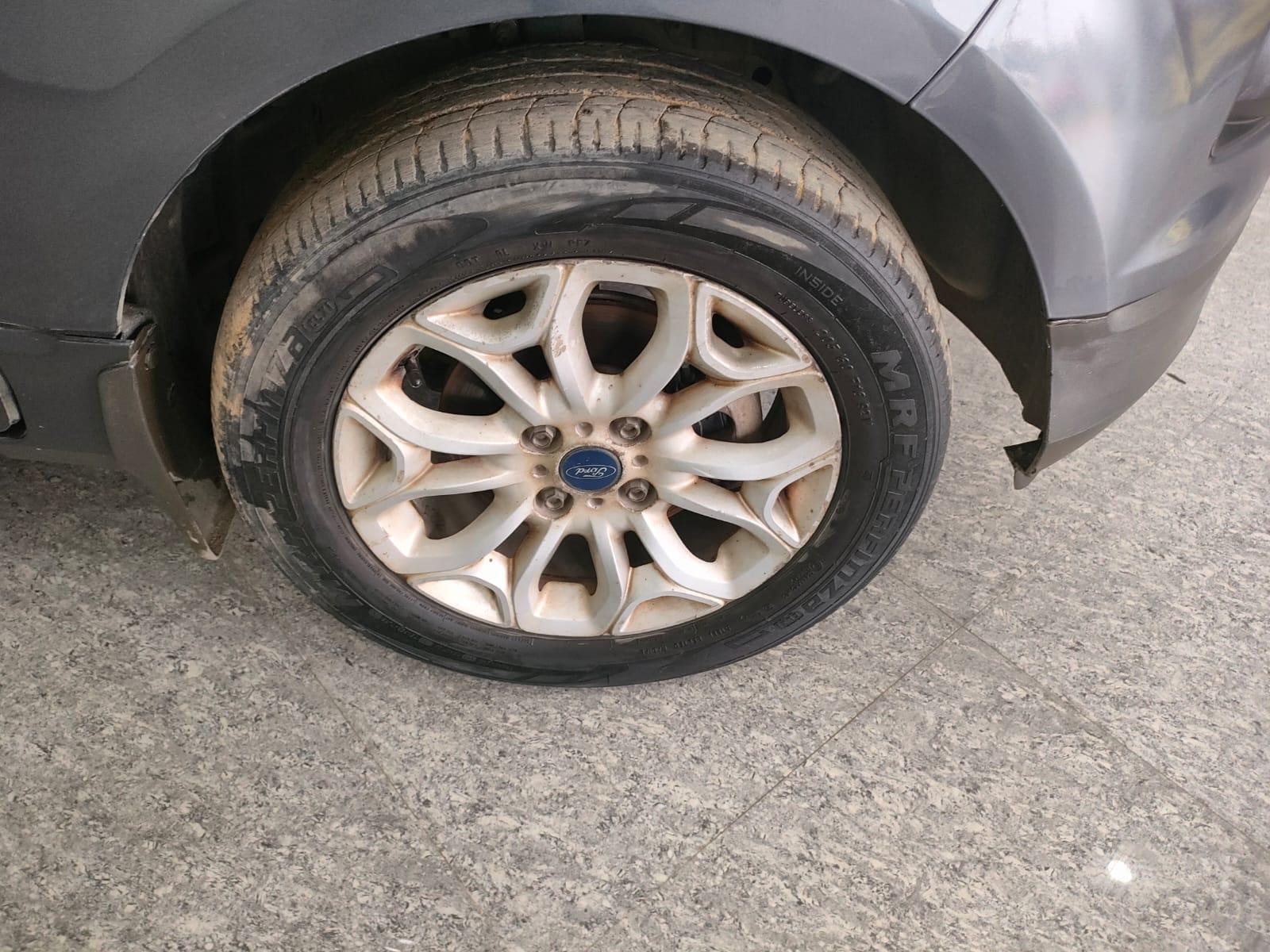 यूज़्ड 2017 फोर्ड इकोस्पोर्ट, Bhagalpur 8 यूज़्ड 2017 फोर्ड इकोस्पोर्ट, Bhagalpur 8