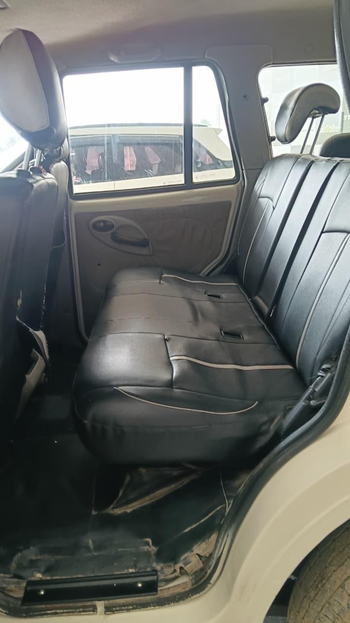 यूज़्ड 2015 महिंद्रा स्कॉर्पियो, Bhagalpur 14 यूज़्ड 2015 महिंद्रा स्कॉर्पियो, Bhagalpur 14