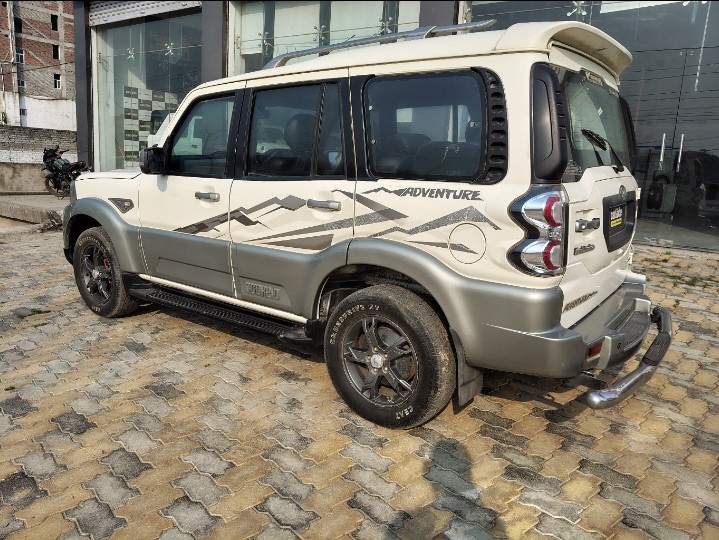 Scorpio image 3 Scorpio image 3