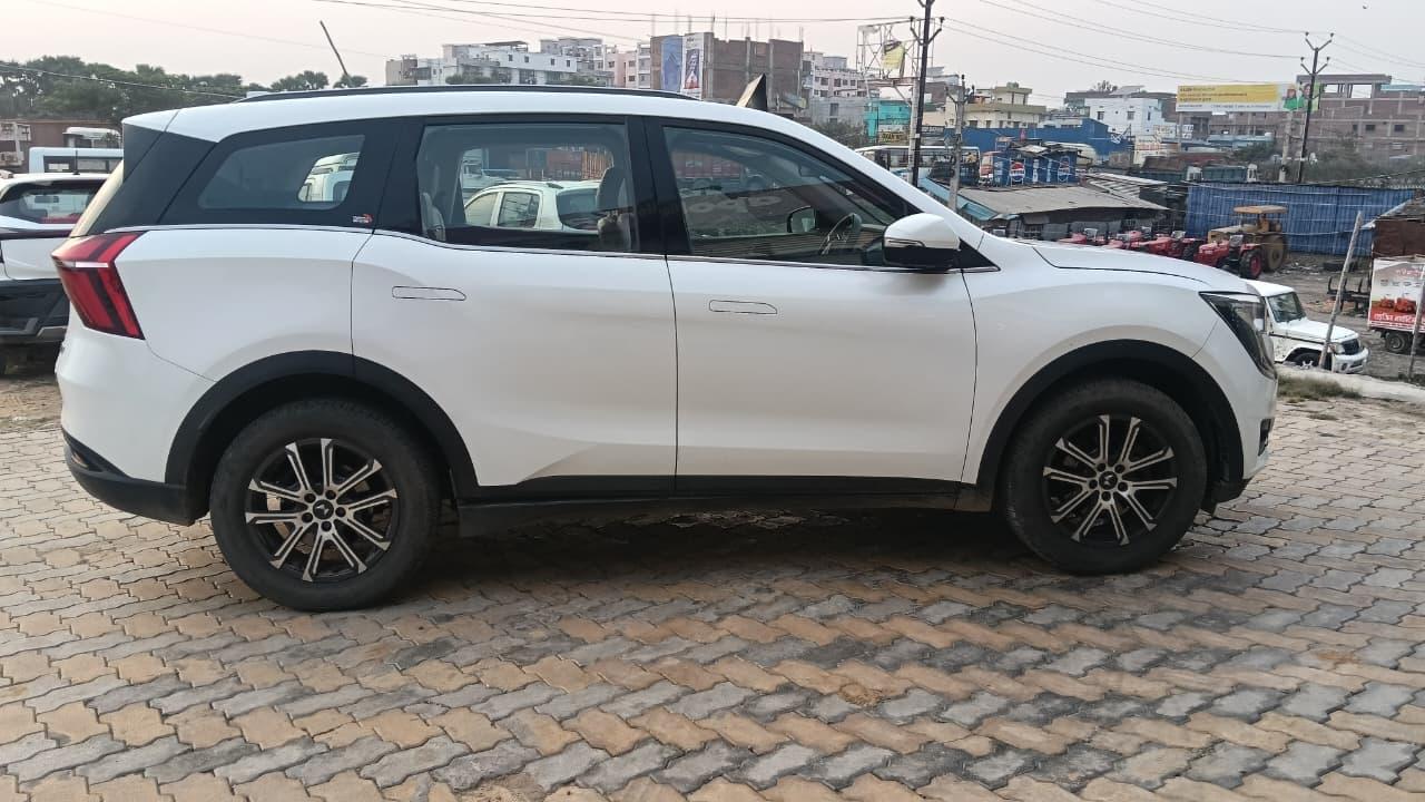यूज़्ड 2023 महिंद्रा एक्सयूवी700, Bhagalpur 5 यूज़्ड 2023 महिंद्रा एक्सयूवी700, Bhagalpur 5