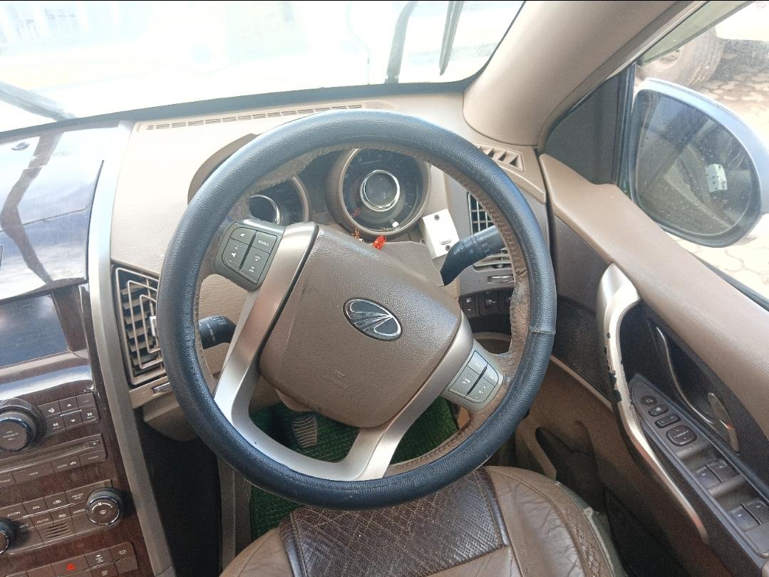 यूज़्ड 2012 महिंद्रा एक्सयूवी500, Banguary, Cuttack 12 यूज़्ड 2012 महिंद्रा एक्सयूवी500, Banguary, Cuttack 12