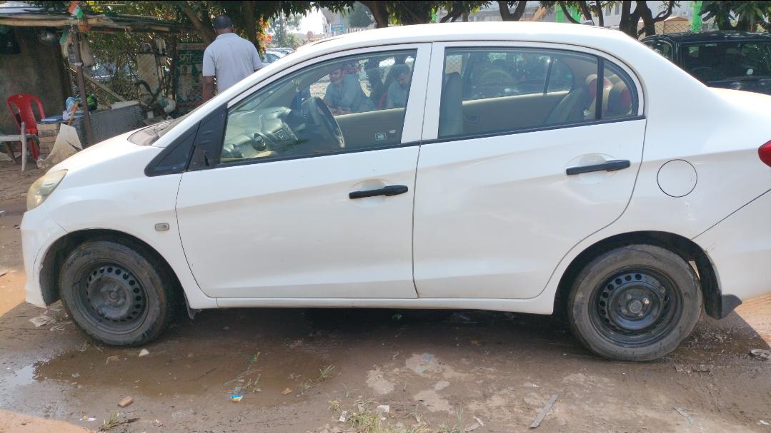 यूज़्ड 2015 होंडा अमेज़, Cuttack 1 यूज़्ड 2015 होंडा अमेज़, Cuttack 1