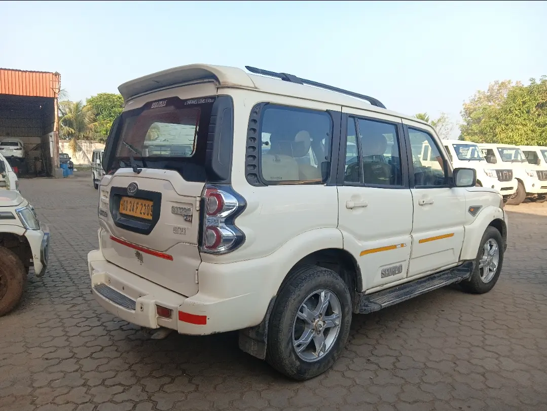 यूज़्ड 2017 महिंद्रा स्कॉर्पियो, Banguary, Cuttack 4 यूज़्ड 2017 महिंद्रा स्कॉर्पियो, Banguary, Cuttack 4