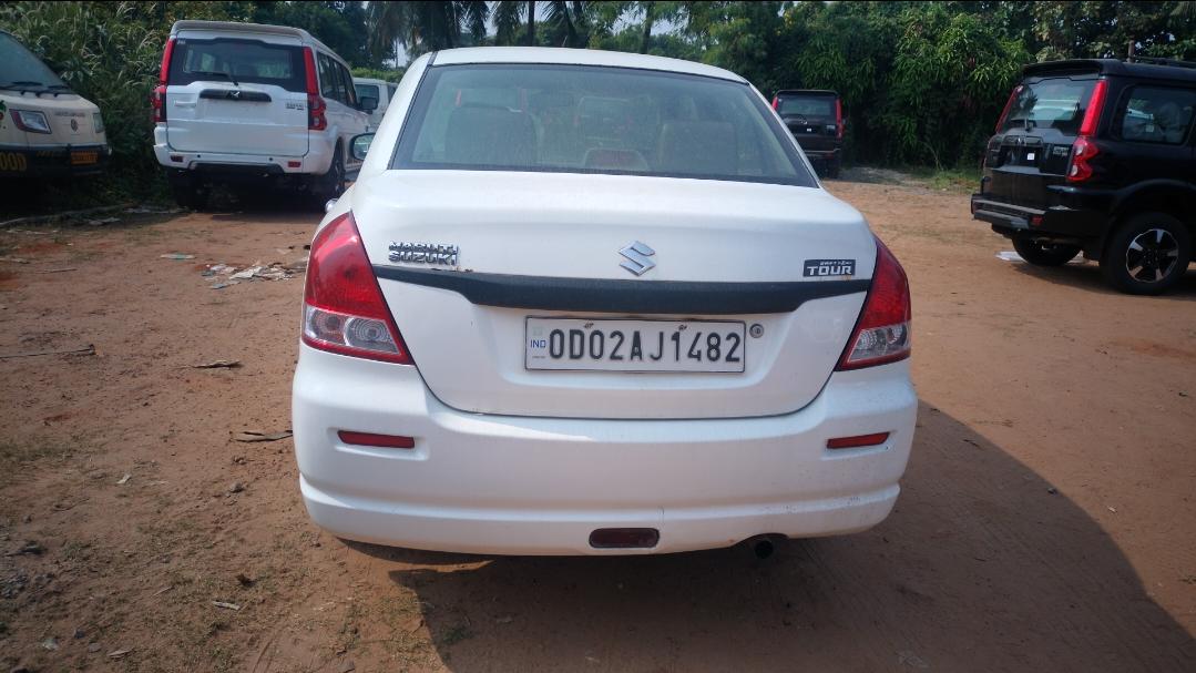 यूज़्ड 2016 मारुति सुजुकी स्विफ्ट डिज़ायर, Banguary, Cuttack 3 यूज़्ड 2016 मारुति सुजुकी स्विफ्ट डिज़ायर, Banguary, Cuttack 3