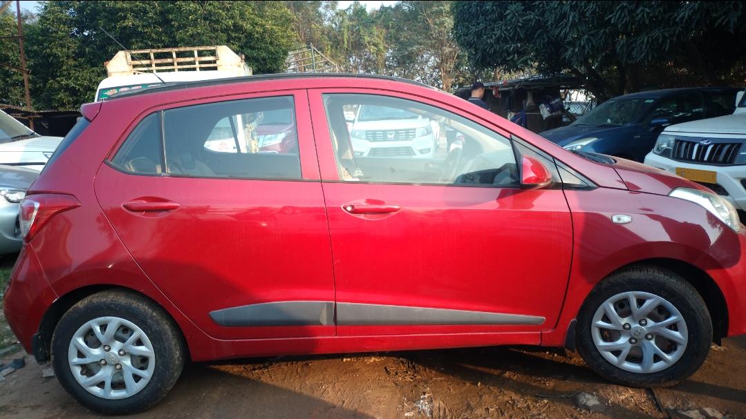 यूज़्ड 2018 ह्युंडई ग्रैंड आई10, Banguary, Cuttack 5 यूज़्ड 2018 ह्युंडई ग्रैंड आई10, Banguary, Cuttack 5