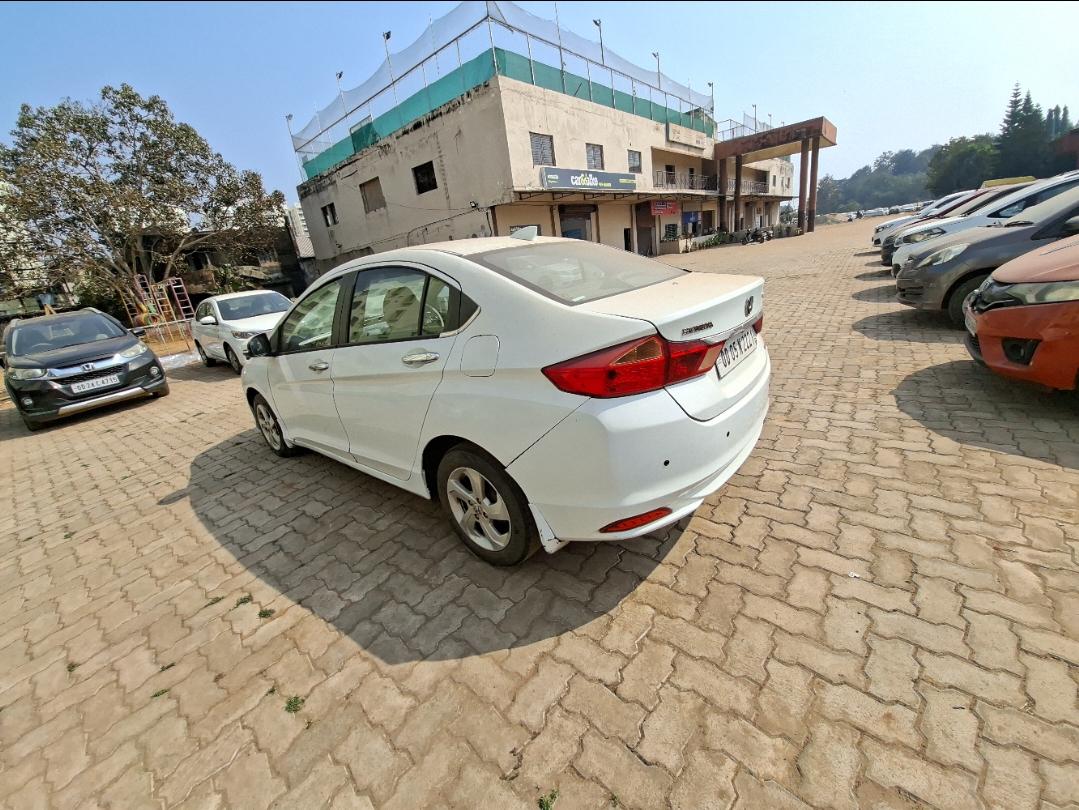 यूज़्ड 2015 होंडा सिटी, Banguary, Cuttack 2 यूज़्ड 2015 होंडा सिटी, Banguary, Cuttack 2