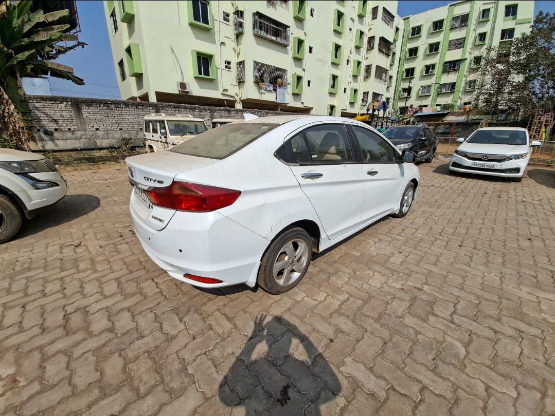 यूज़्ड 2015 होंडा सिटी, Banguary, Cuttack 4 यूज़्ड 2015 होंडा सिटी, Banguary, Cuttack 4