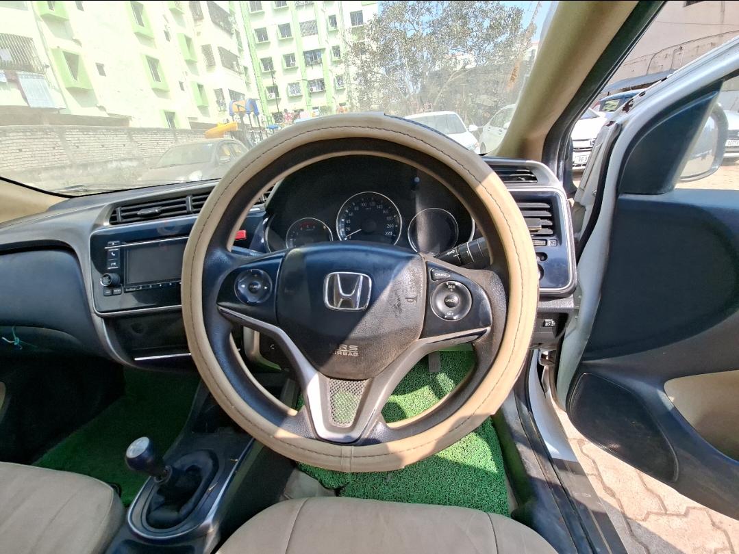 यूज़्ड 2015 होंडा सिटी, Banguary, Cuttack 12 यूज़्ड 2015 होंडा सिटी, Banguary, Cuttack 12