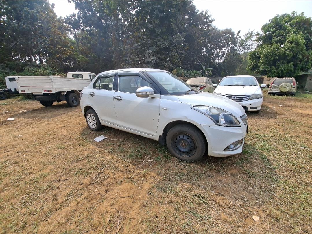 यूज़्ड 2016 मारुति सुजुकी स्विफ्ट डिज़ायर, Banguary, Cuttack 6 यूज़्ड 2016 मारुति सुजुकी स्विफ्ट डिज़ायर, Banguary, Cuttack 6