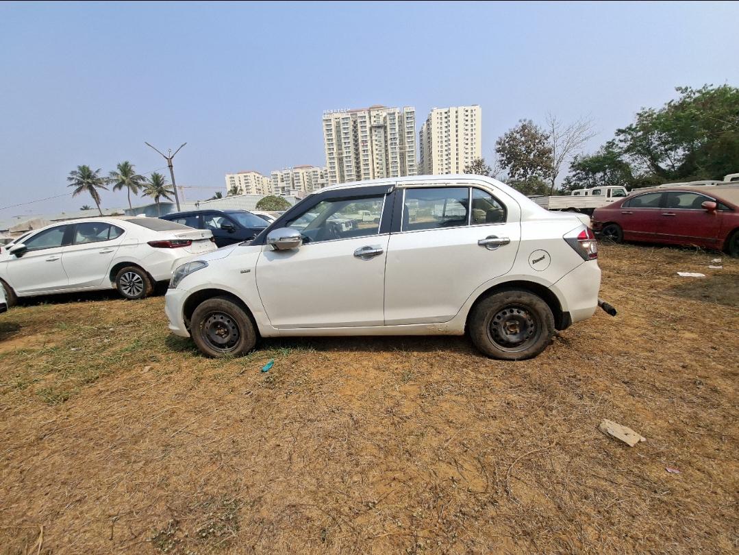 यूज़्ड 2016 मारुति सुजुकी स्विफ्ट डिज़ायर, Banguary, Cuttack 1 यूज़्ड 2016 मारुति सुजुकी स्विफ्ट डिज़ायर, Banguary, Cuttack 1