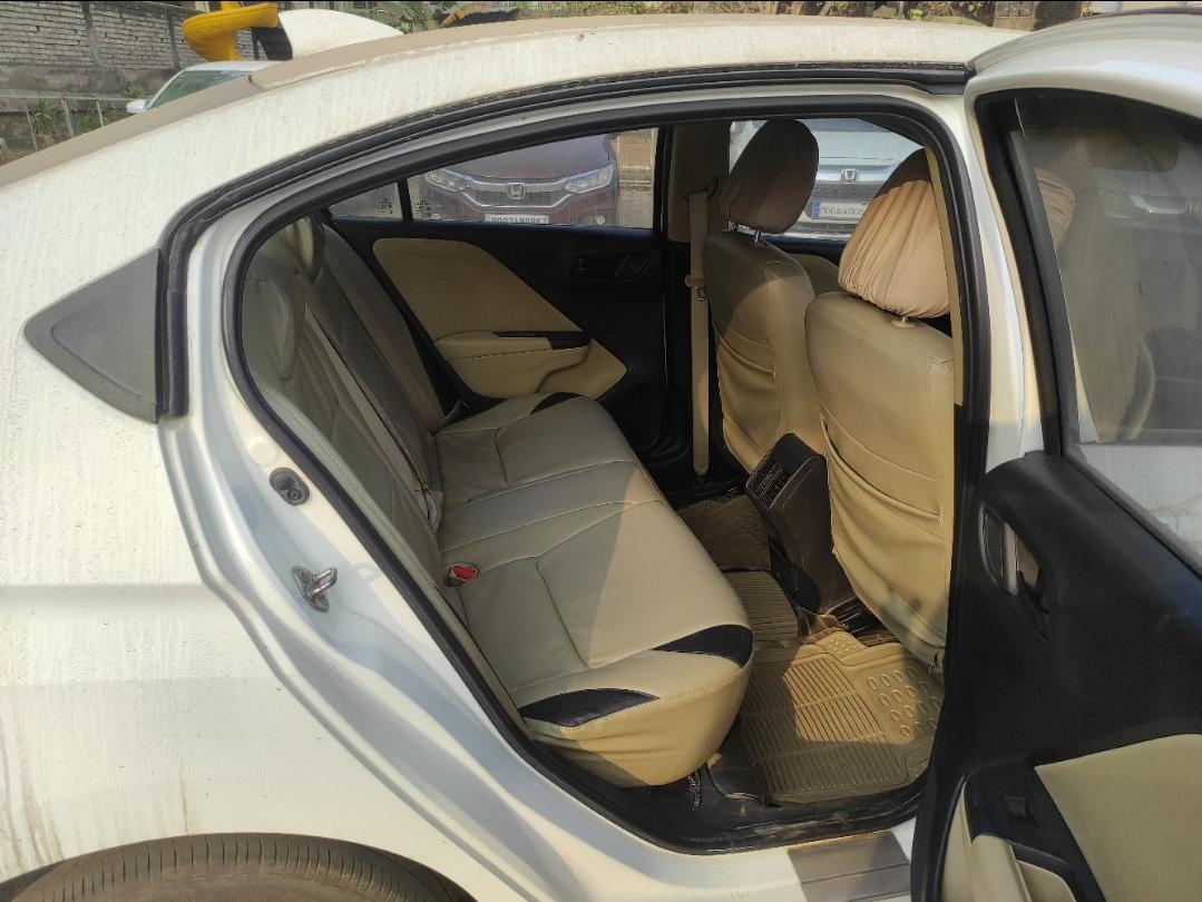 यूज़्ड 2014 होंडा सिटी, Banguary, Cuttack 14 यूज़्ड 2014 होंडा सिटी, Banguary, Cuttack 14