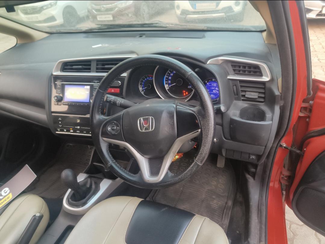 यूज़्ड 2016 होंडा जैज़, Banguary, Cuttack 12 यूज़्ड 2016 होंडा जैज़, Banguary, Cuttack 12