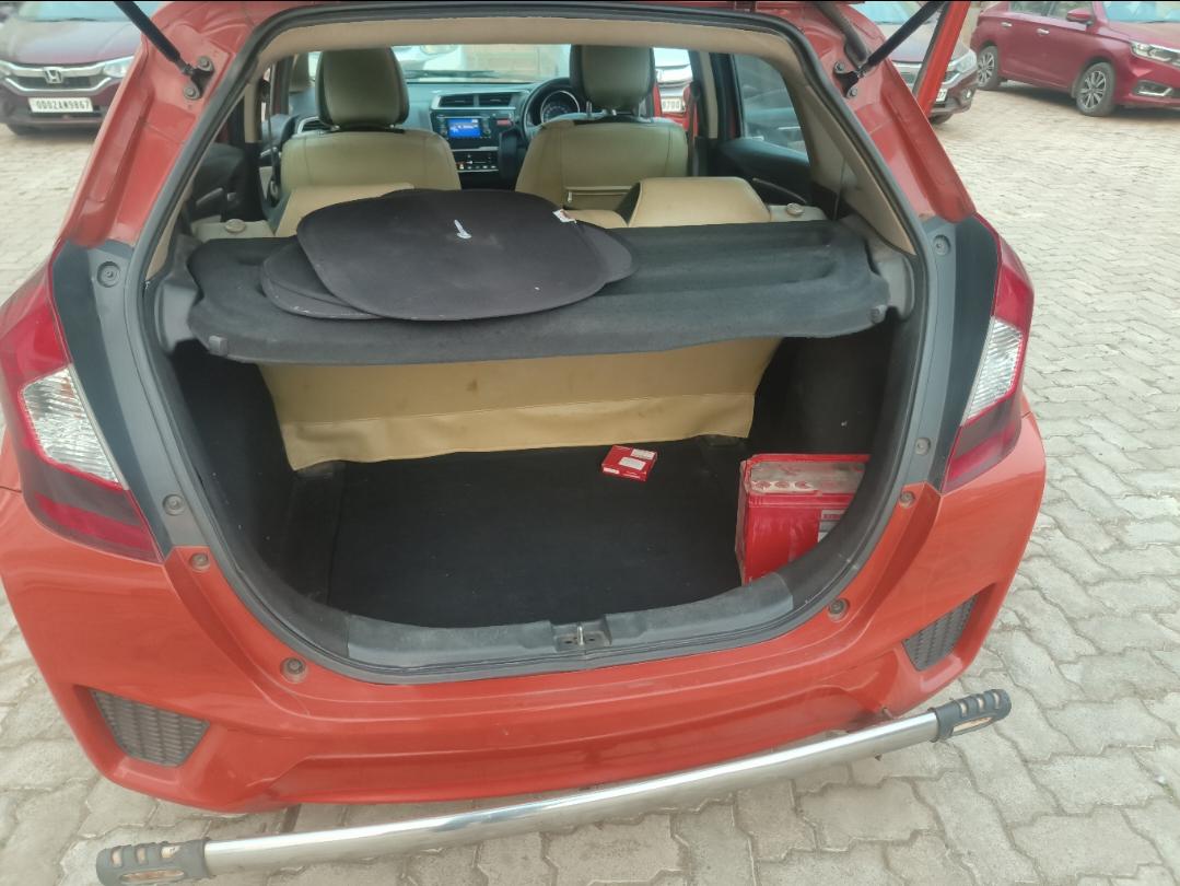 यूज़्ड 2016 होंडा जैज़, Banguary, Cuttack 9 यूज़्ड 2016 होंडा जैज़, Banguary, Cuttack 9