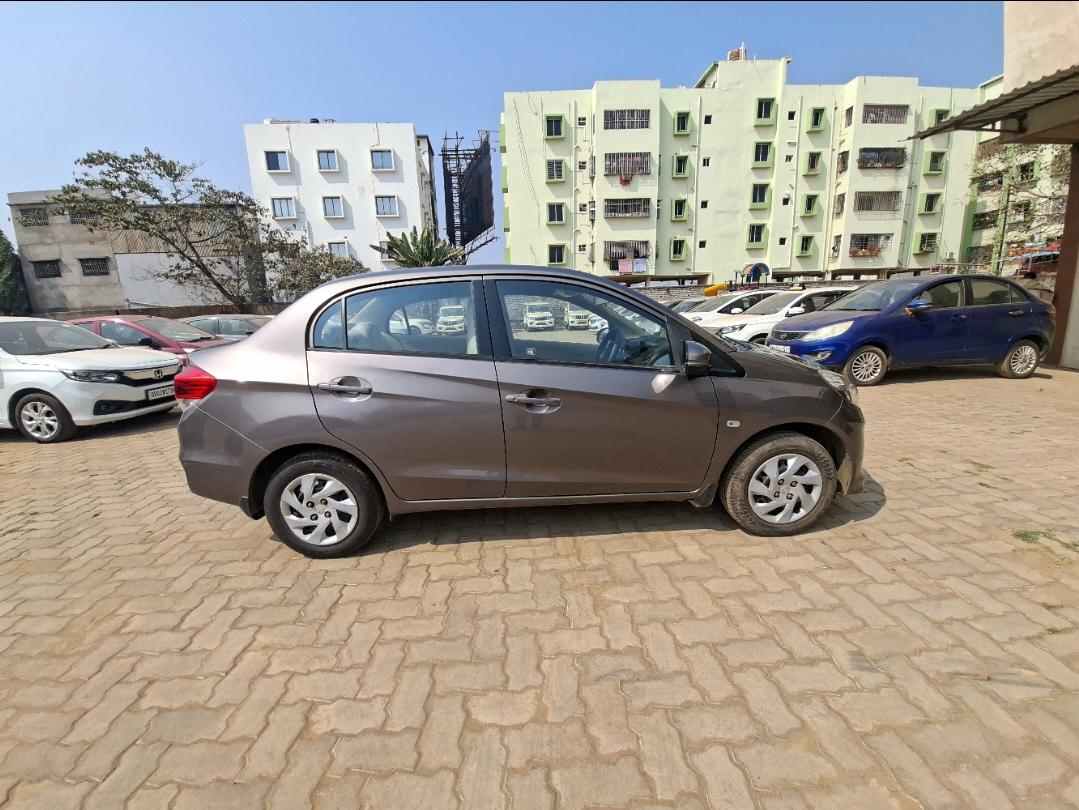 यूज़्ड 2015 होंडा अमेज़, Banguary, Cuttack 5 यूज़्ड 2015 होंडा अमेज़, Banguary, Cuttack 5