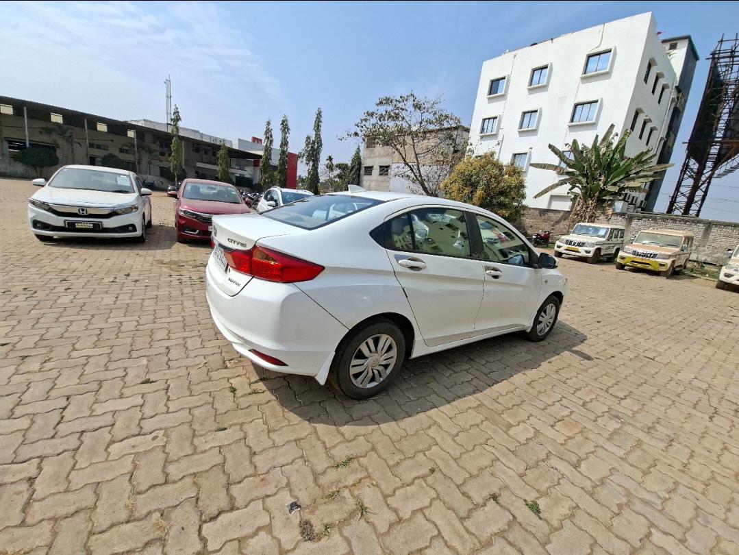 यूज़्ड 2014 होंडा सिटी, Banguary, Cuttack 4 यूज़्ड 2014 होंडा सिटी, Banguary, Cuttack 4