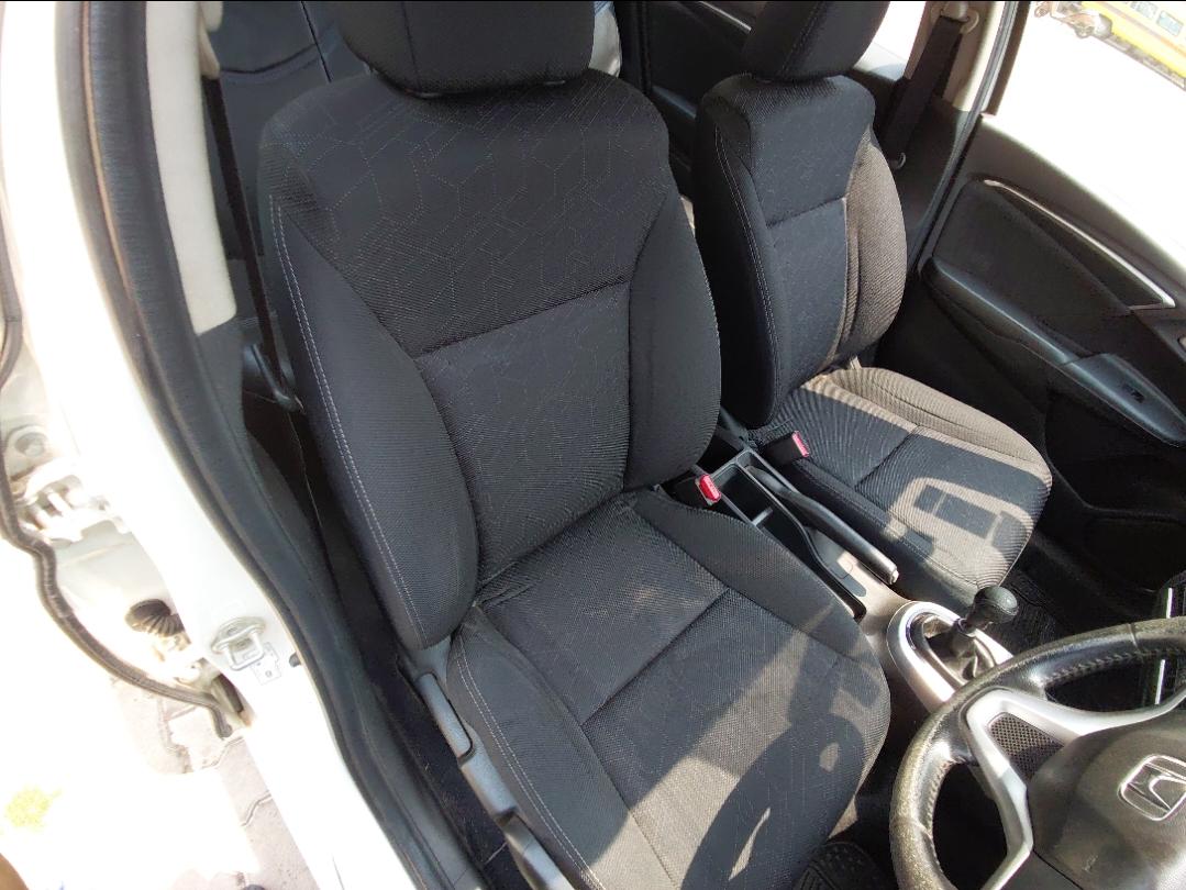 यूज़्ड 2015 होंडा जैज़, Banguary, Cuttack 12 यूज़्ड 2015 होंडा जैज़, Banguary, Cuttack 12