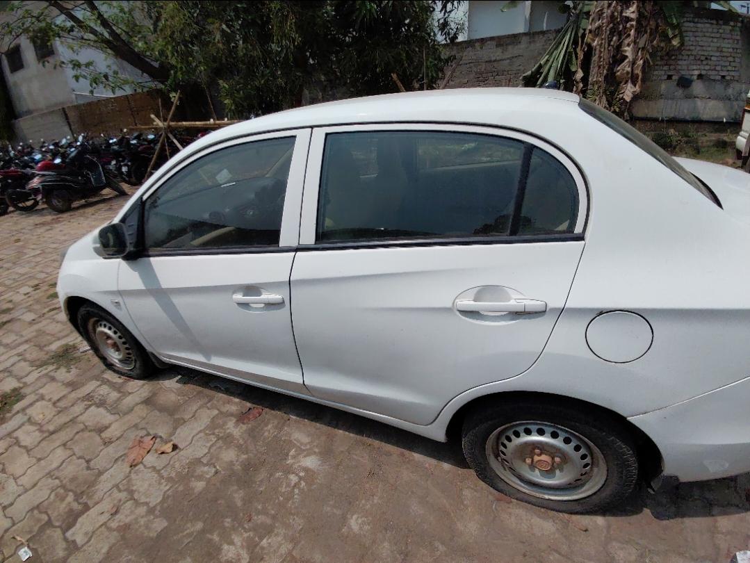 यूज़्ड 2015 होंडा अमेज़, Banguary, Cuttack 1 यूज़्ड 2015 होंडा अमेज़, Banguary, Cuttack 1