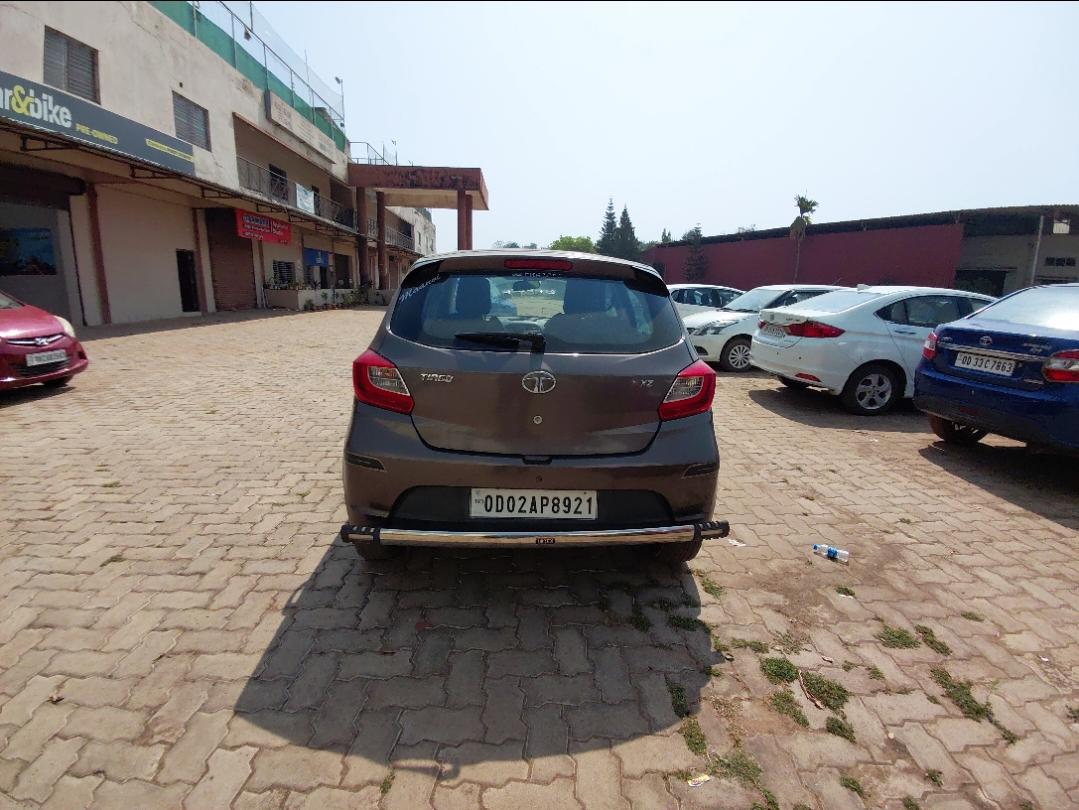 यूज़्ड 2017 टाटा टियागो, Banguary, Cuttack 3 यूज़्ड 2017 टाटा टियागो, Banguary, Cuttack 3