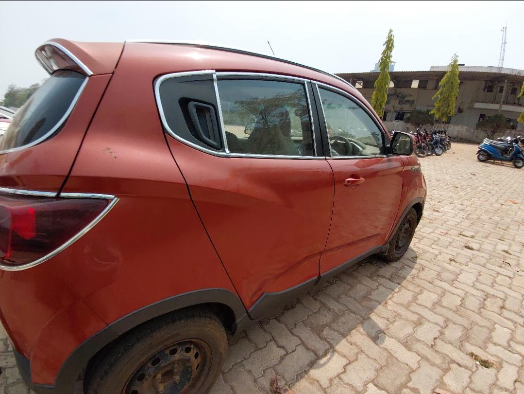 यूज़्ड 2016 महिंद्रा केयूवी 100, Banguary, Cuttack 4 यूज़्ड 2016 महिंद्रा केयूवी 100, Banguary, Cuttack 4