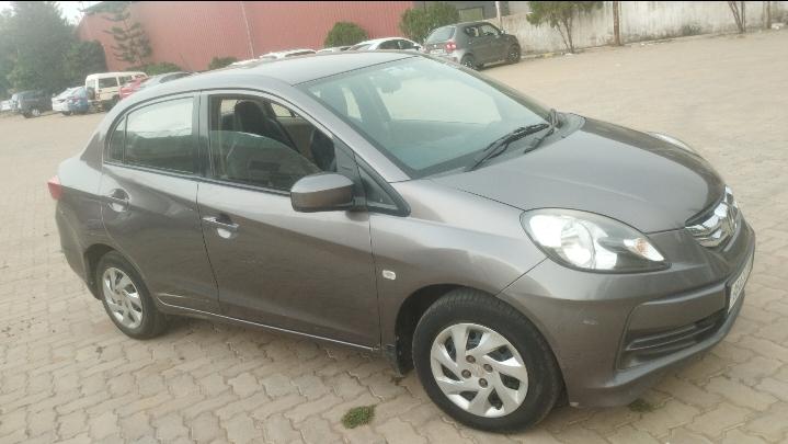 यूज़्ड 2013 होंडा अमेज़, Banguary, Cuttack 6 यूज़्ड 2013 होंडा अमेज़, Banguary, Cuttack 6