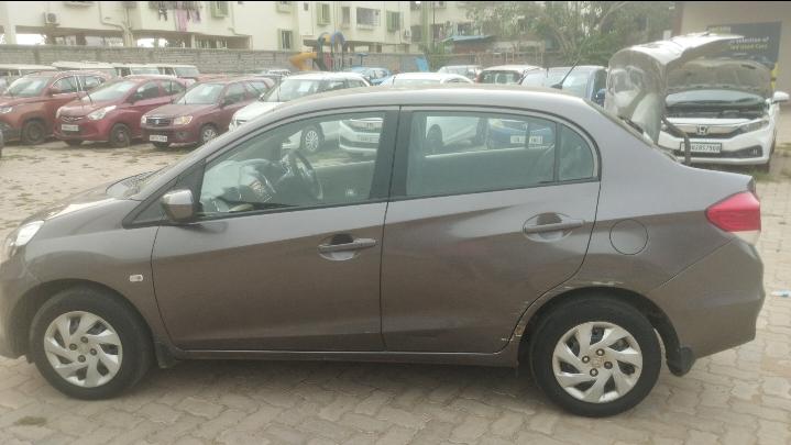 यूज़्ड 2013 होंडा अमेज़, Banguary, Cuttack 9 यूज़्ड 2013 होंडा अमेज़, Banguary, Cuttack 9