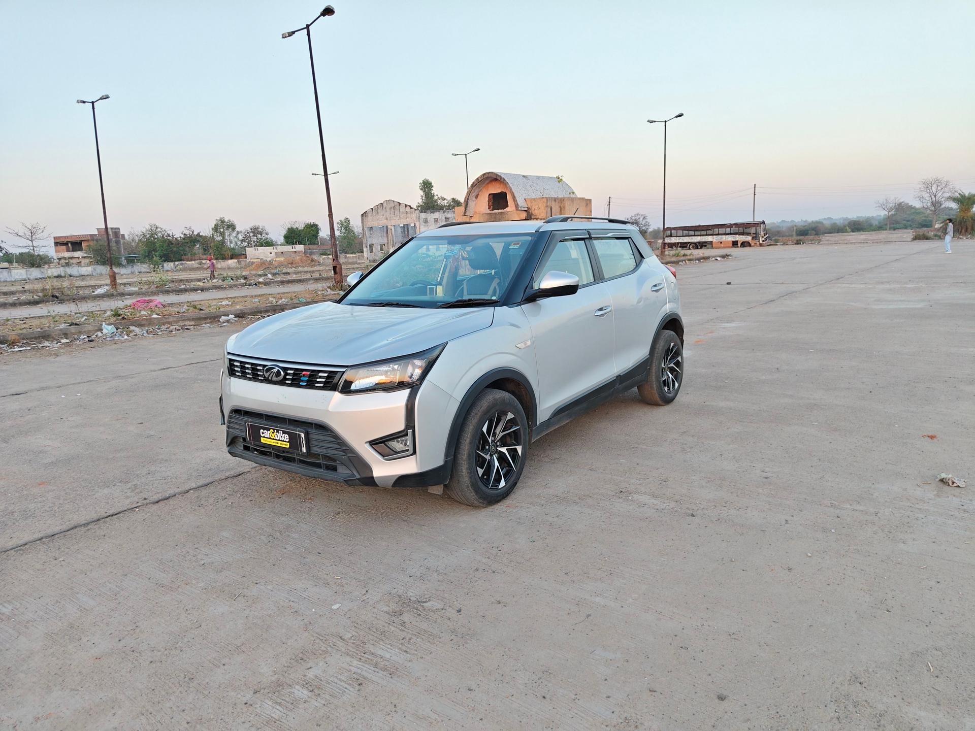 2019 महिंद्रा एक्सयूवी300 W8 Diesel BS IV 2019 महिंद्रा एक्सयूवी300 W8 Diesel BS IV